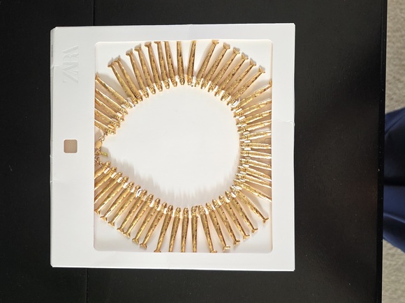 ZARA Fish Bib Necklace - Picture 4 of 16